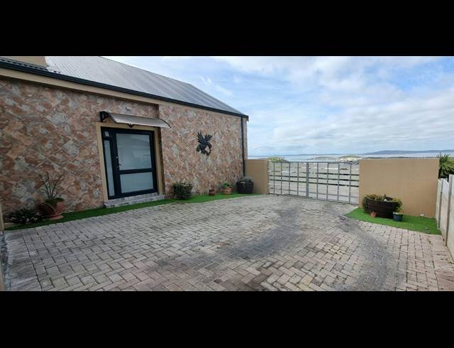 2 BEDROOM HOUSE FOR SALE IN HOOGLAND